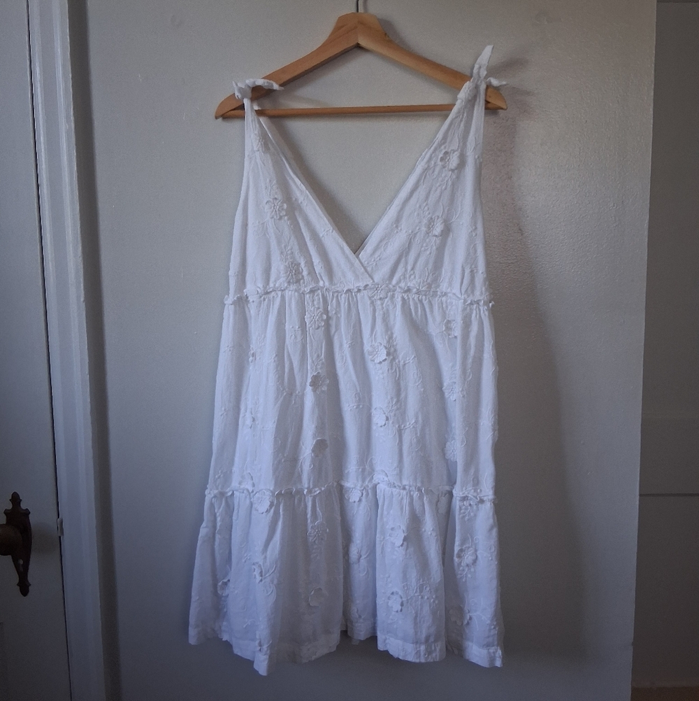 Loft Beach White Floral Embroidery Cotton Dress